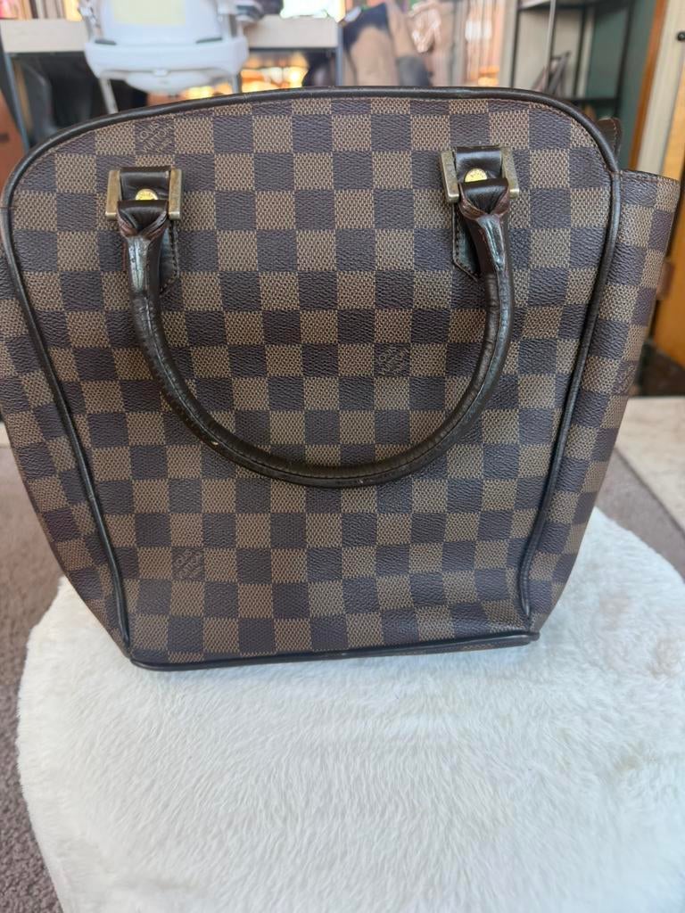 Louis Vuitton Saleya PM Damier Ebene – Prachtige Tote, Handtassen en Accessoires, Tassen | Reistassen en Weekendtassen, Gebruikt