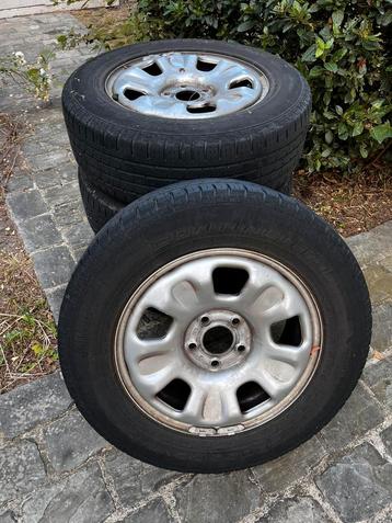 Roues Dacia Duster 2012 beschikbaar voor biedingen