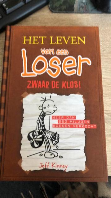 Jeff Kinney - Zwaar de klos beschikbaar voor biedingen