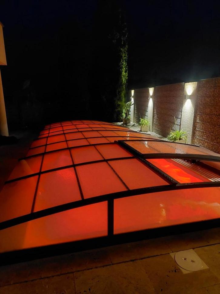 Zwembadoverdekking / pool cover 3,1x8,5x0,6 m , kleur DB703, Jardin & Terrasse, Accessoires de piscine, Neuf, Autres types, Enlèvement ou Envoi