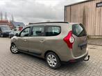 Dacia Lodgy 1.2 Benzine – Navi - Trekhaak - 12M GARANTIE, Auto's, Dacia, https://public.car-pass.be/vhr/ba796165-00aa-4c82-933c-3be5f10cd065