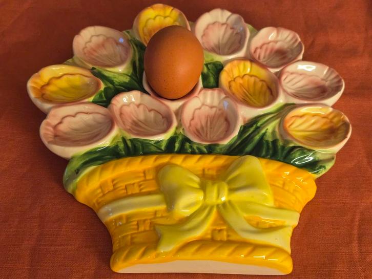 Mooie porselein items voor Pasen,kan ook opgehangen keuken, Huis en Inrichting, Keuken | Servies, Nieuw, Schaal of Schalen, Overige stijlen