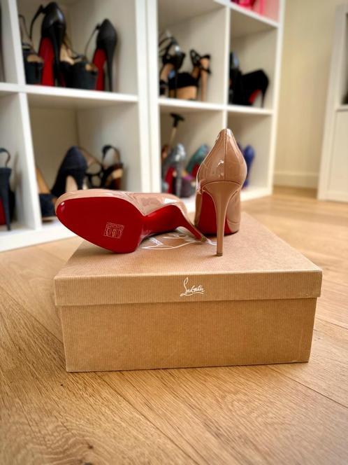 Chaussures louboutin best sale prix neuf