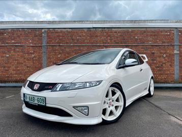 Honda Civic Type-R championship white RHD