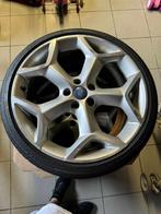 Ford Focus 19 inch originele velgen en banden, Gebruikt, Banden en Velgen, Personenwagen, Zomerbanden