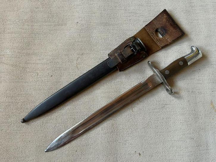 Zwitserse M1889 Bajonet met bloedgeul 1e model - 1892, Verzamelen, Militaria | Algemeen, Landmacht, Mes of Dolk, Ophalen of Verzenden