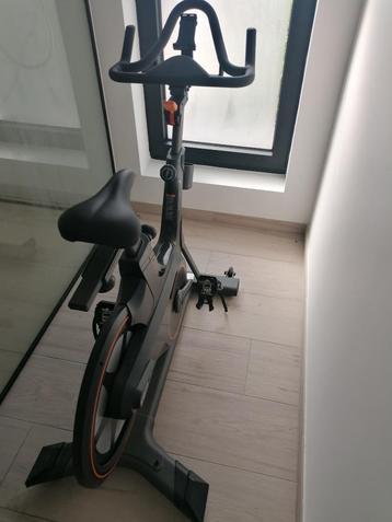 Home Trainer Basic-fit, Enlèvement, Comme neuf