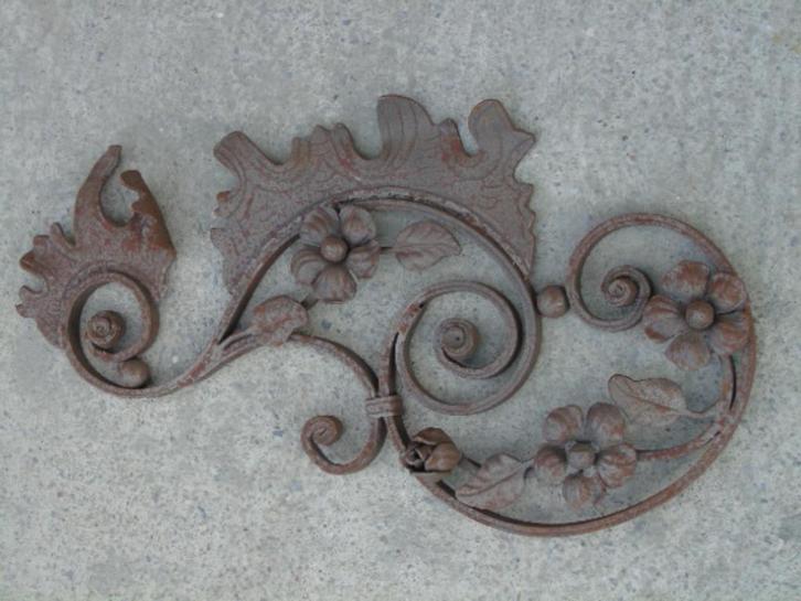 fronton, smeedijzeren wandplaat, bloemmotief, Tuin en Terras, Tuinwanddecoratie, Nieuw, Ophalen