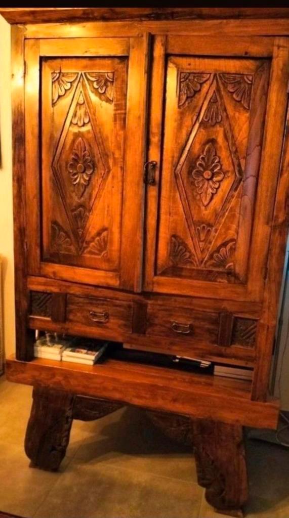 Unieke Bali Kast, Huis en Inrichting, Kasten | Buffetkasten, Ophalen