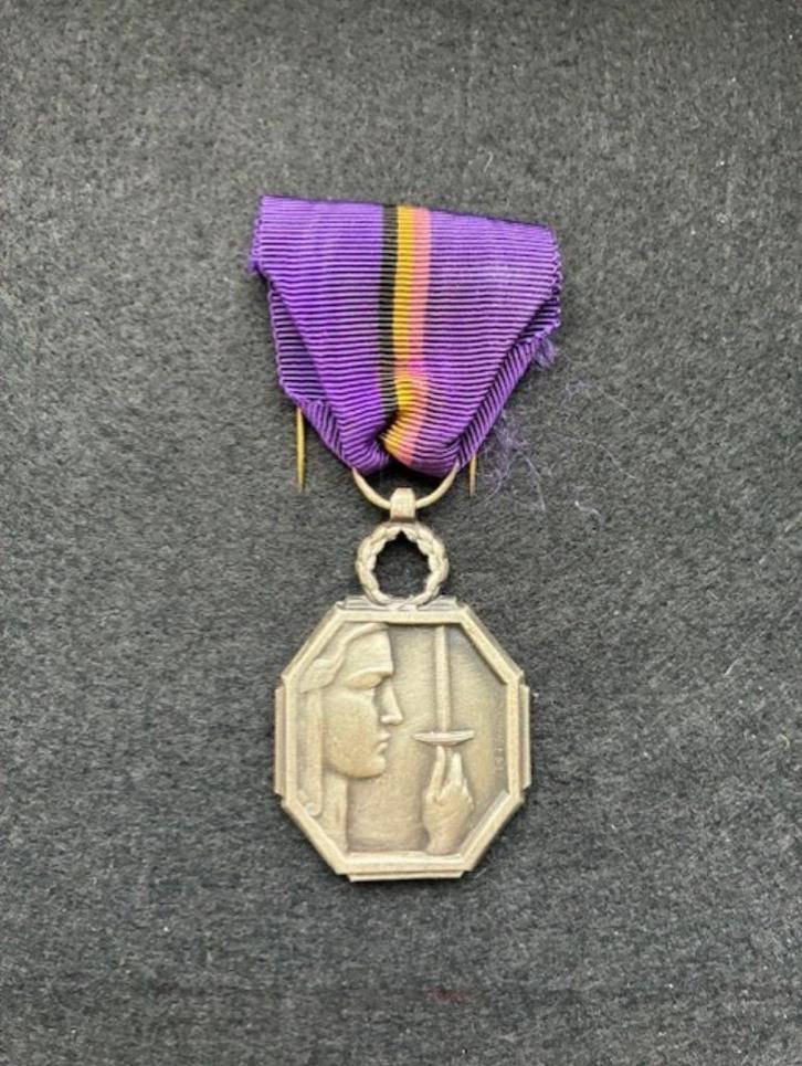 Medaille, Verzamelen, Militaria | Algemeen, Landmacht, Lintje, Medaille of Wings, Ophalen of Verzenden
