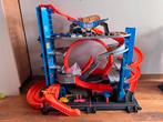 Garage hotwheels requin + voitures, Enfants & Bébés, Enlèvement ou Envoi, Comme neuf