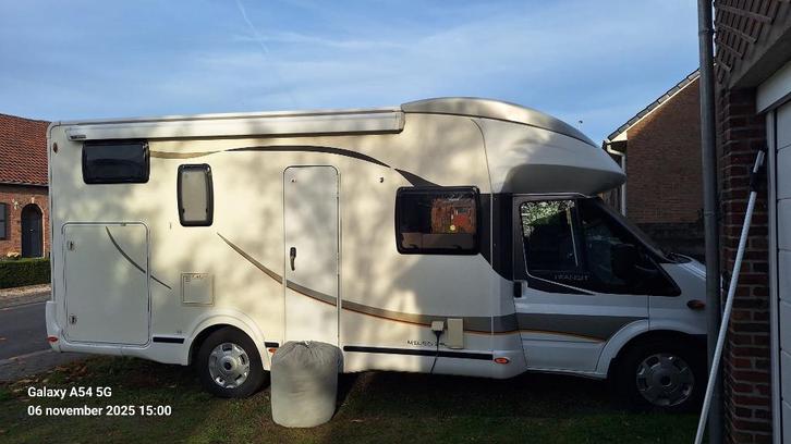 Camperhoes Half integraal 7m, Caravans en Kamperen, Mobilhomes, Particulier, Half-integraal, Benimar, Ophalen