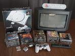 Sony PlayStation SCPH-1002 first edition + CRT TV + games, Ophalen, Gebruikt, Met 2 controllers, Met games