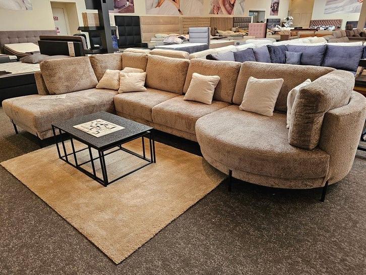 PPI Quin Hoeksalon Moderne Design in taupe stof + Levering, Maison & Meubles, Canapés | Salons, Neuf, Banc d'angle, Quatre personnes ou plus