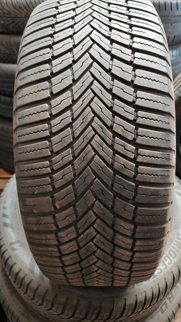215/50r17 Bridgestone 4season 40€ per stuk met plaatsen  beschikbaar voor biedingen