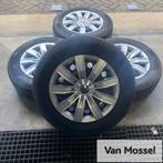 VW Tiguan Scorpion Winter 215/65/R17 99H, Auto-onderdelen, Banden en Velgen, -, -, Banden en Velgen, 17 inch