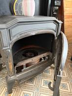Poele en fonte a mazout, Enlèvement, Comme neuf