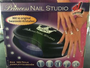 nagel lamp princess beschikbaar voor biedingen