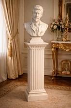 Borstbeeld Italiaanse componist Arturo Toscanini., Enlèvement