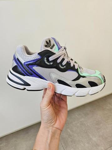 Adidas Astir sneakers, kleur Zilver Metallic, maat EU 37,5 beschikbaar voor biedingen