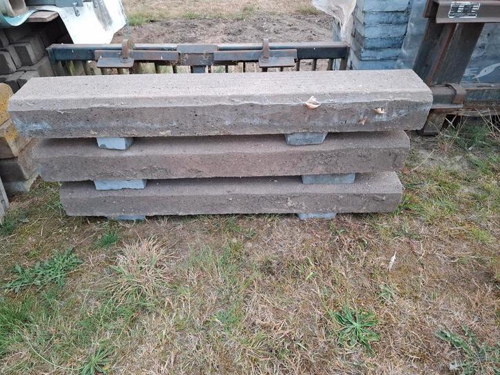 Pallisade , traptredes in beton( 6 stuks ), Tuin en Terras, Tuinhekken en Hekwerk, Zo goed als nieuw, Ophalen