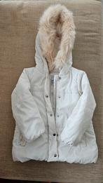 Mooie winterjas met kap maat 104, Kinderen en Baby's, Kinderkleding | Maat 104, Ophalen of Verzenden
