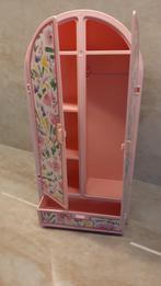 Barbie - dubbele woonkamer/garderobekast, Kinderen en Baby's, Speelgoed | Poppen, Ophalen, Gebruikt, Barbie