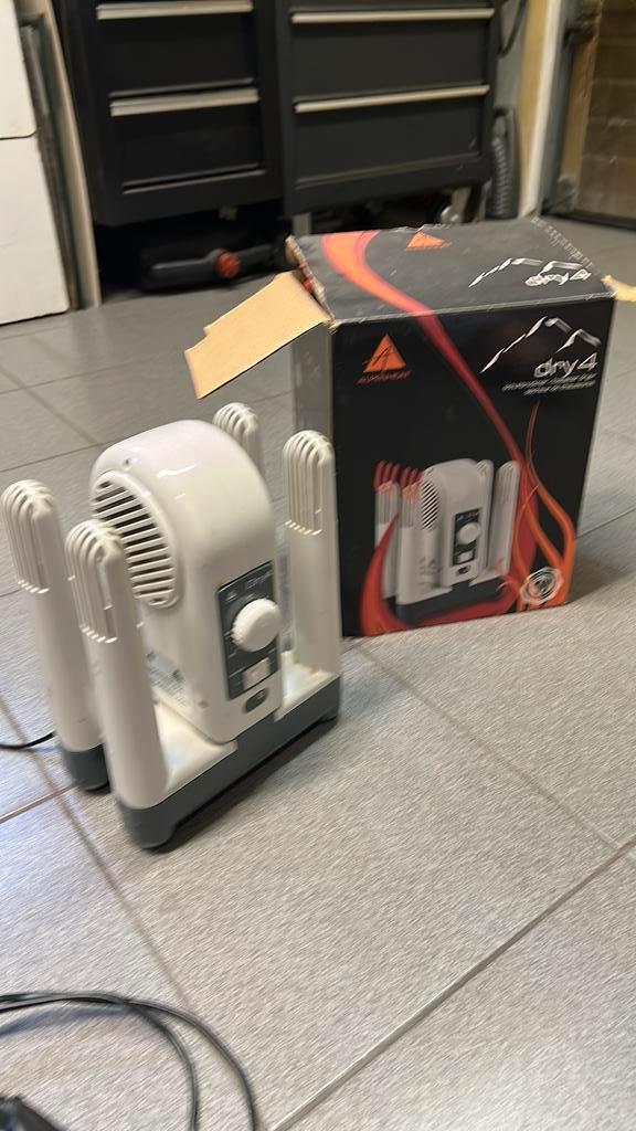 Crosslaarzen ,skischoenen droger, Motoren, Kleding | Motorkleding, Handschoenen, Ophalen