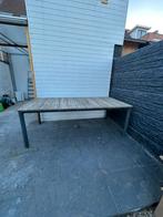 Tuintafel met metalen poten, Ophalen, Gebruikt