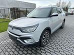 Ssang Yong Tivoli XLV 1.6i | BENZINE | CAMERA | GPS, Auto's, Voorwielaandrijving, Stof, https://public.car-pass.be/vhr/63a5feb3-6a94-4843-84ae-5175aa44bdb3