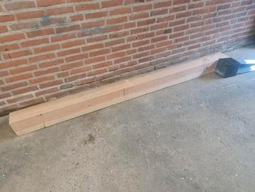 Douglas Balk 15x15x230 met Paalhouder 15x15 beschikbaar voor biedingen