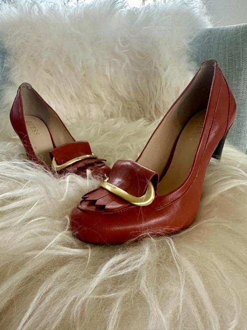 Magnifieke cognac Guess pumps, maat 37 - Nieuwstaat!!!, Kleding | Dames, Schoenen, Nieuw, Pumps, Bruin, Ophalen of Verzenden