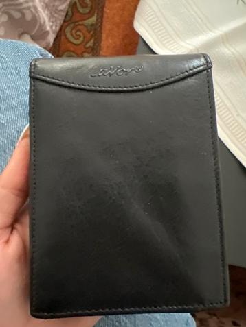 portefeuille homme beschikbaar voor biedingen
