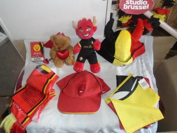 jupiler rode duivels voetbal  beschikbaar voor biedingen