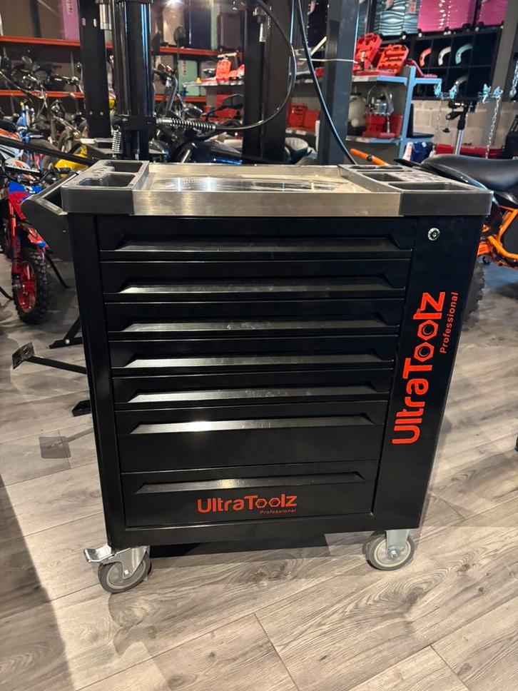 Chariot à outils Ultratoolz 7/7 Filled New Black, Autos : Divers, Outils de voiture, Neuf, Enlèvement