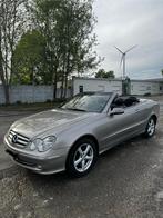 Mercedes CLK kompr 1ste eigenaar !, Auto's, 4 zetels, Achterwielaandrijving, Parkeersensor, Zwart