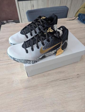 Nike Kobe 9 EM Low Protro 'Mambacita' EU44.5 beschikbaar voor biedingen