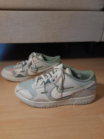 Nike dunk Low Scrap Grey Haze Phantom maat 40 beschikbaar voor biedingen