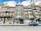 Appartement à vendre à Namur, 2 chambres, 312 kWh/m²/an, 2 pièces, 100 m², Appartement