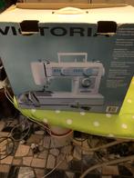 Naaimachine Viktoria 902A, Hobby en Vrije tijd, Naaimachines en Toebehoren, Ophalen, Gebruikt, Naaimachine