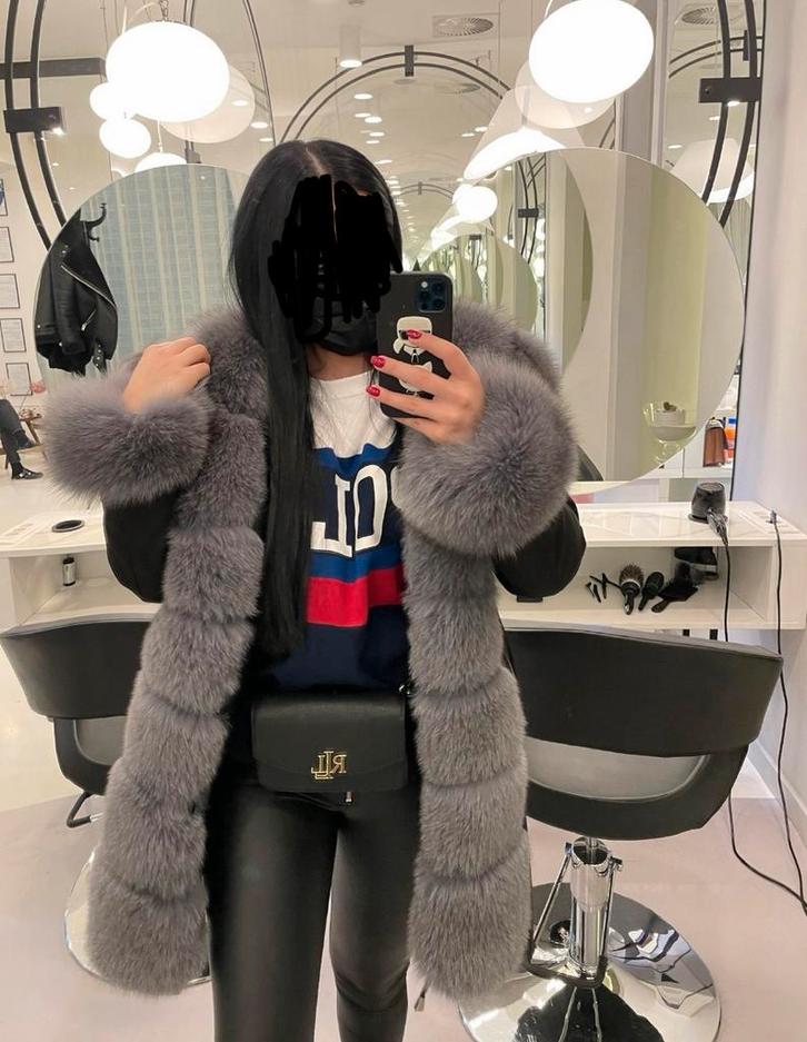 Zwarte parka met afneembaar echt bont, 5 keer gedragen!, Kleding | Dames, Jassen | Winter, Maat 34 (XS) of kleiner, Zwart, Ophalen