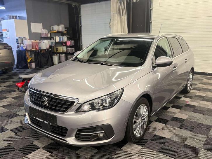 Peugeot 308 1.2 BENZINE 115.000KM. BJ. 2020 AUTOMAAT, Autos, Peugeot, Entreprise, Achat, ABS, Airbags, Air conditionné, Bluetooth