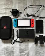 Nintendo Switch V2 avec accessoires, Consoles de jeu & Jeux vidéo, Enlèvement, Comme neuf, Avec 2 manettes, Switch 2019 Upgrade