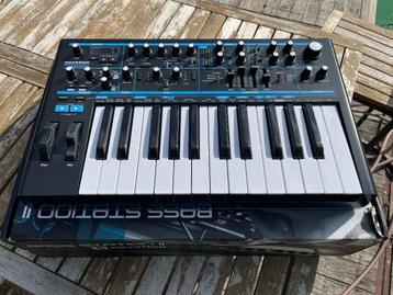 Novation Bass Station II beschikbaar voor biedingen