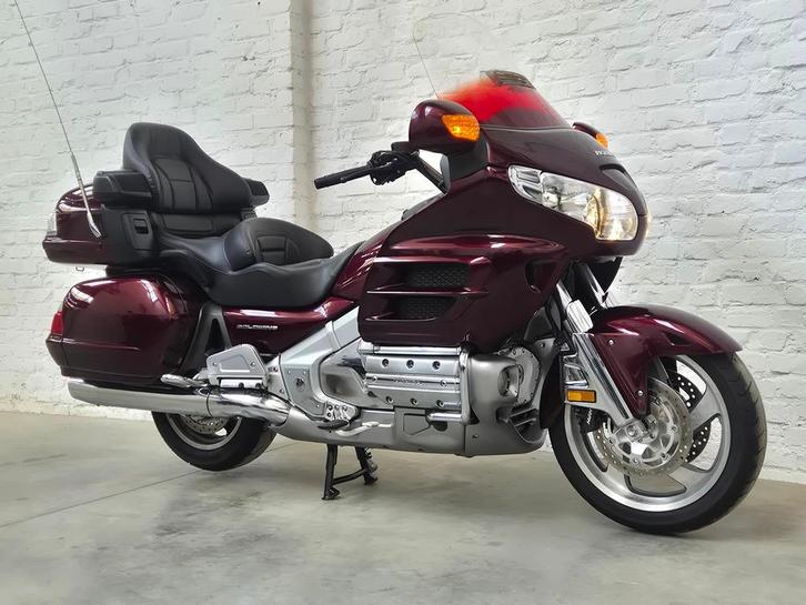 Honda Goldwing GL 1800 uit 2008 @motomobilia, Motoren, Motoren | Honda, Bedrijf, Toermotor, meer dan 35 kW, Motorrijbewijs A, ABS