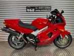 Honda VFR800 Met 1 jaar garantie + een GRATIS onderhoud!, Motoren, Toermotor, Bedrijf, 4 cilinders, 800 cc