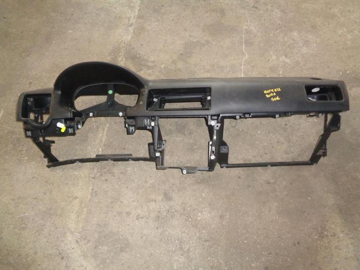A vendre tableau de bord Golf 4 R32 Bora, Auto-onderdelen, Dashboard en Schakelaars, Volkswagen, Gebruikt, Ophalen