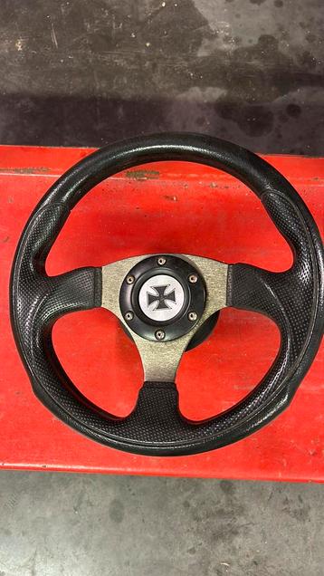Sportstuur golf 1 2 3 corrado…. beschikbaar voor biedingen
