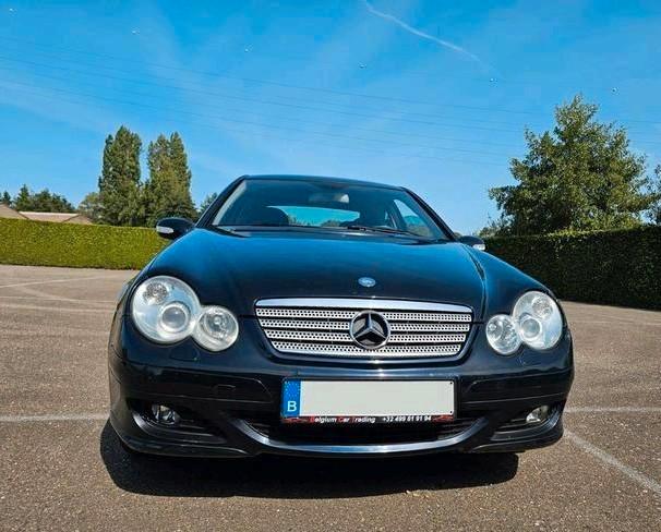 Mercedes C160 SportEdition Facelift
Gekeurd voor verkoop, Auto's, Mercedes-Benz, Particulier, ABS, Adaptive Cruise Control, Airbags