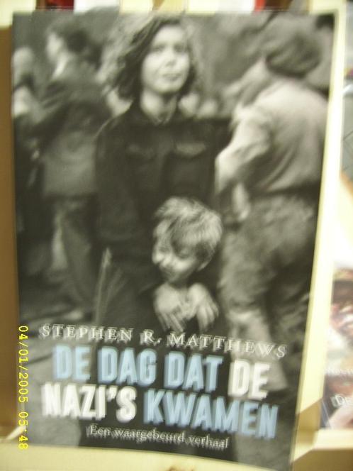 De  dag dat de Nazi's kwamen + 3 andere(bak 12), Boeken, Oorlog en Militair, Gelezen, Ophalen of Verzenden